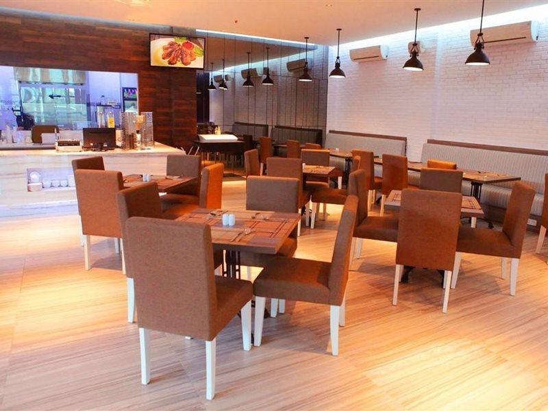 Tanjung Redep Palmy Exclusive Hotel מראה חיצוני תמונה